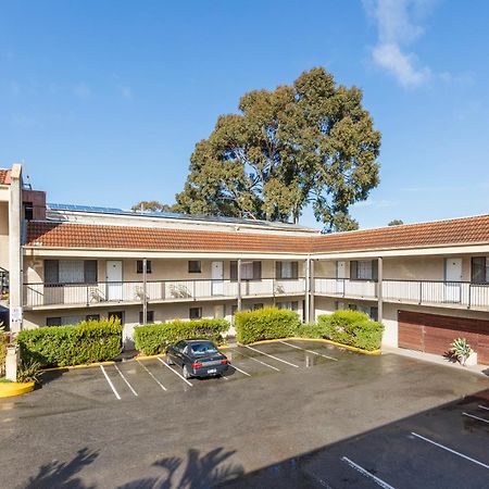 Adelaide Granada Motor Inn Exterior photo