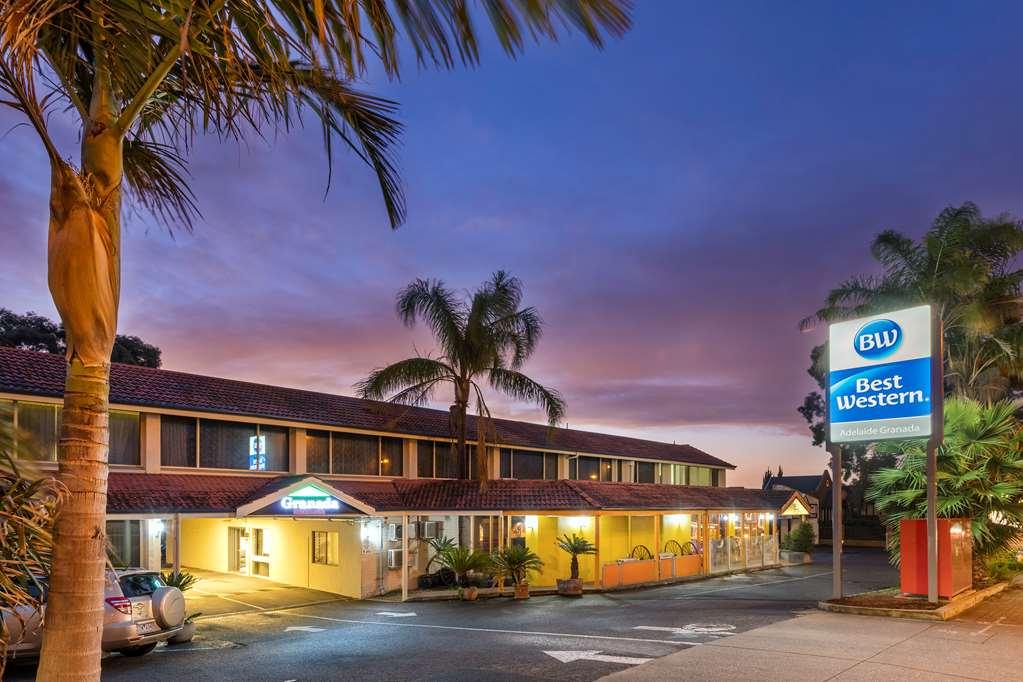 Adelaide Granada Motor Inn Exterior photo